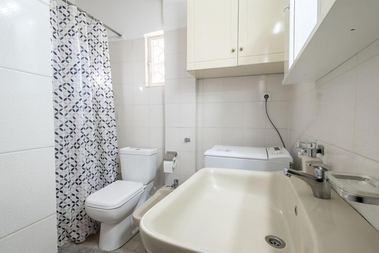 Your Cozy Six Street Apartment Лариса Екстер'єр фото